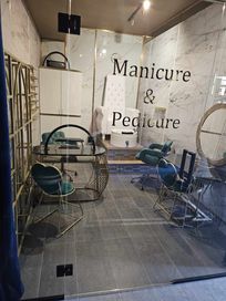 Podnajmę stanowiska pracy manicure / pedicure