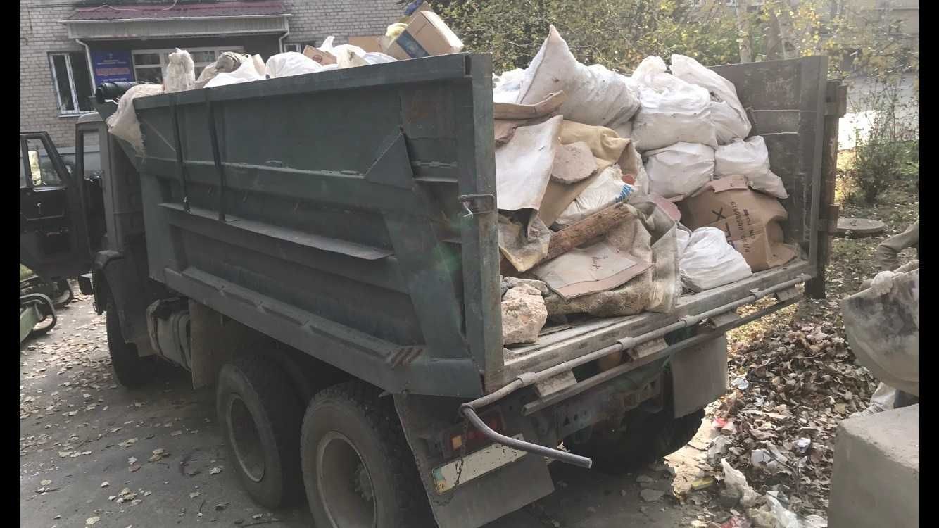 Вывоз мусора любого строительного веток хлама глины бытового и пром