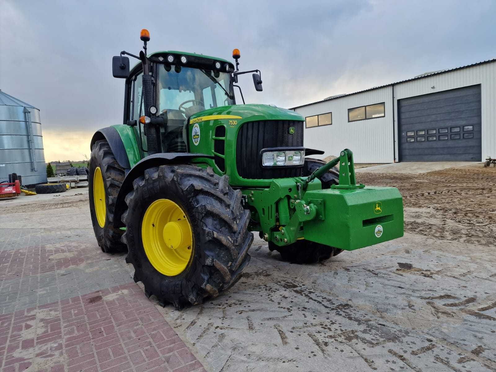 Wynajem ciągnika John Deere 7530, 200 KM