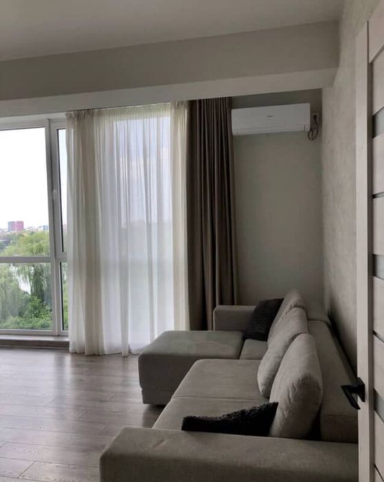 Здам в оренду 2-к квартиру із виглядом на озеро!