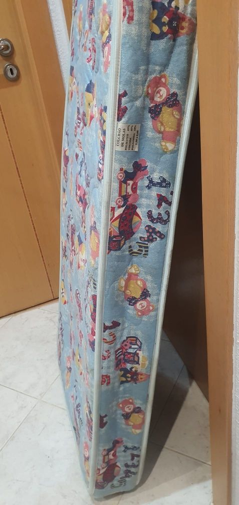 Colchão para cama de bebe