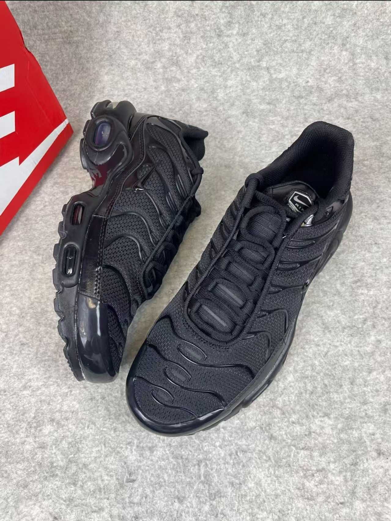 buty_Nike_Air_Max_TN_Plus_ Black_Espadryle R.42
