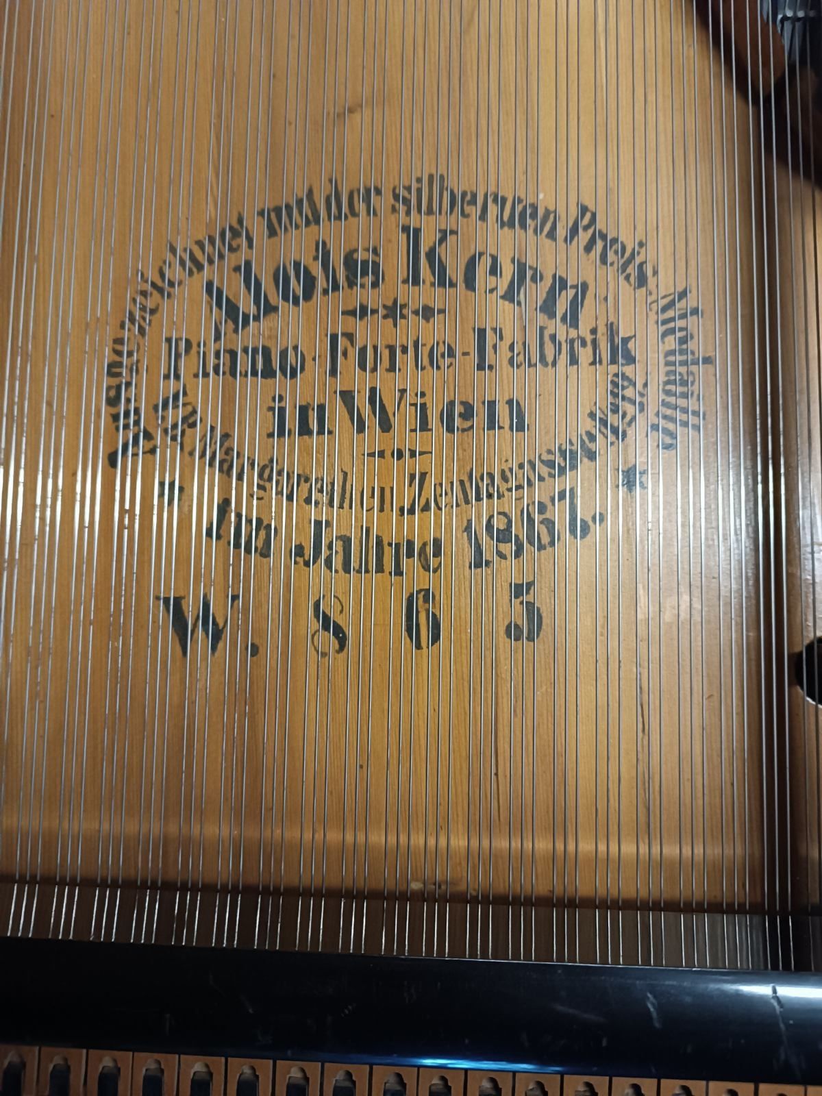 Fortepian Koncertowy Alois Kern 1867