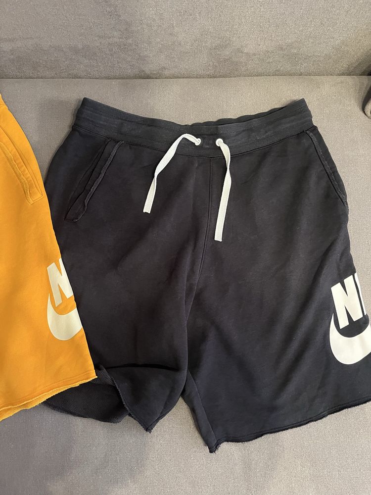 Шорти Nike класичні