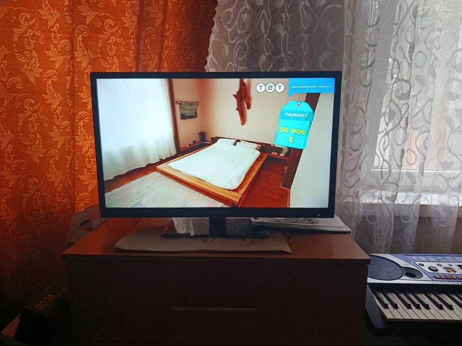 Продам телевізор 32 дюйми Blaupunkt з вбудованим тюнером Т2