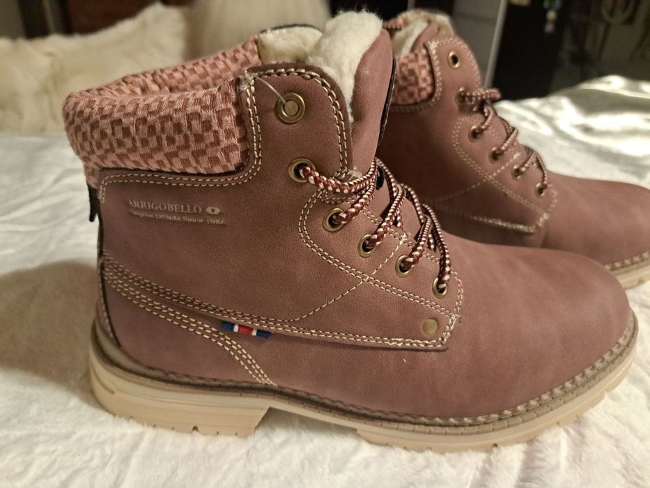 Trapery damskie, wiązane na kożuszku gruba podeszwa 39 nowe