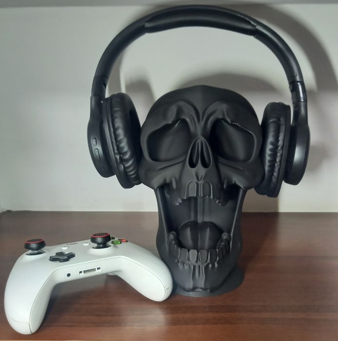 Підставка для навушників і джойстика