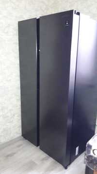 Холодильник Самсунг.            side-by-side