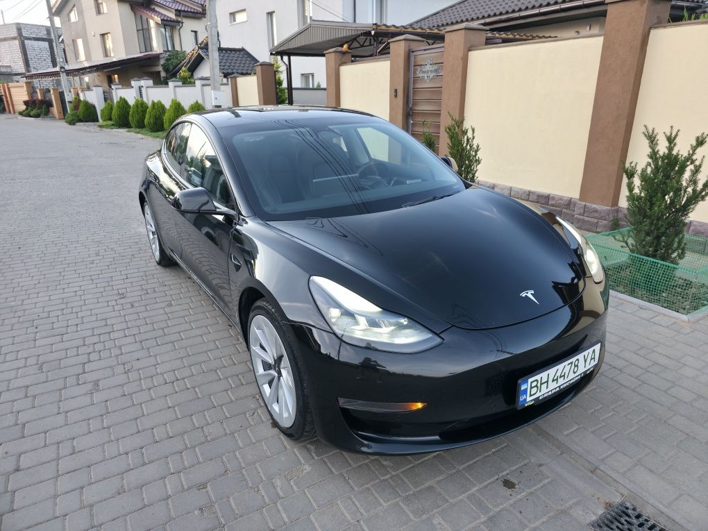 Продам Tesla model 3 2022 lfp