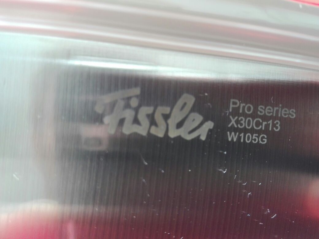 Nowy nóż Fissler, Pro Series 19,2 cm 7,5in