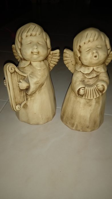 Vendo 2 anjinhos entrega em mao