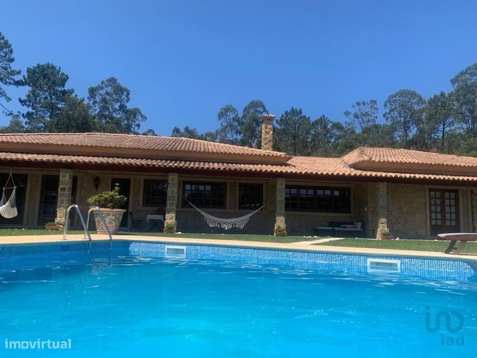 Casa / Villa T5 em Palme de 509,00 m2