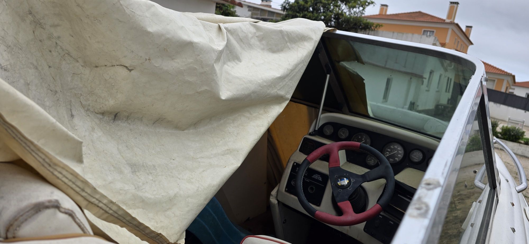 Barco Caravelle 21 pes - motor mercruiser 4.3 v6