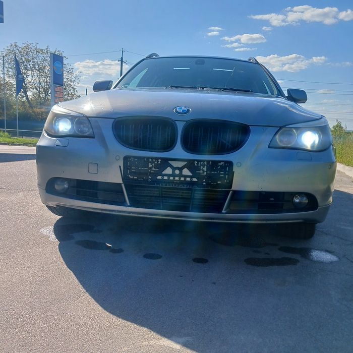 Розбираю бмв мотор E60 M57N стартер генератою салоні радіатори форсунк