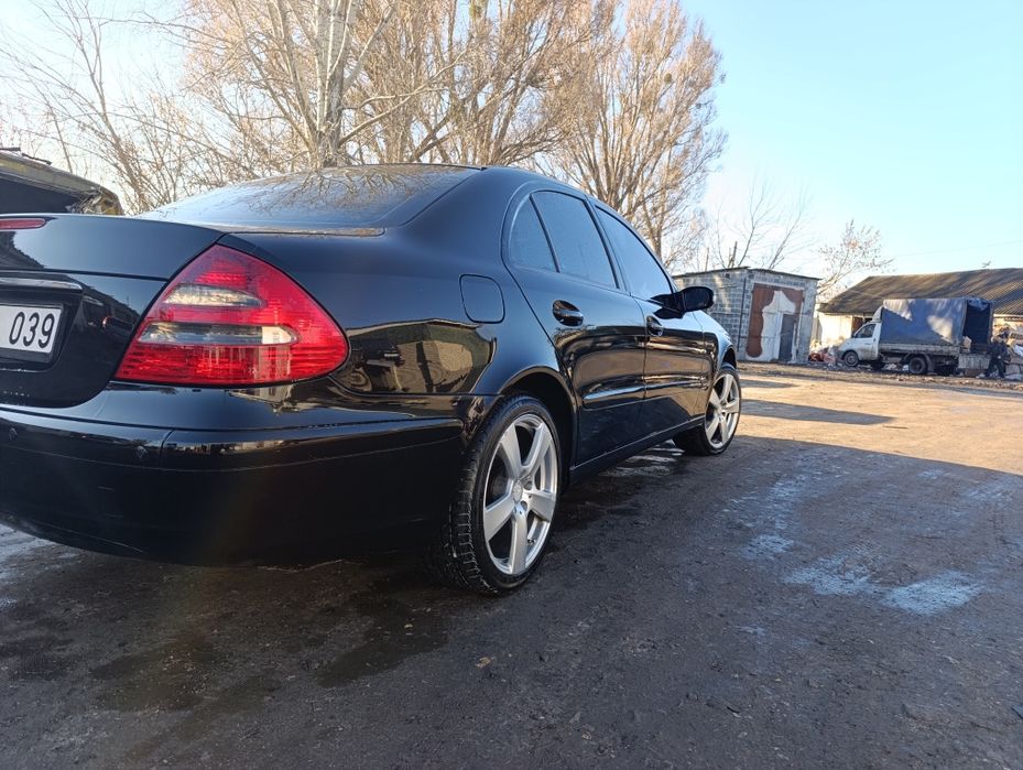 Продам Мерс в хорошому стані