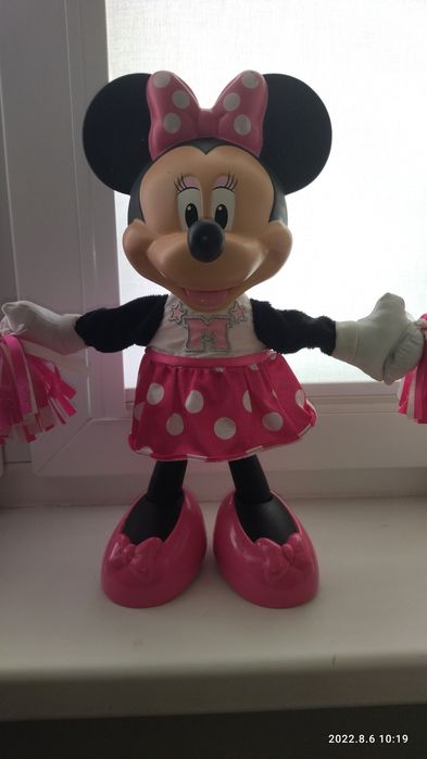Minnie Mouse tancerka zabawkowa myszka minnie.