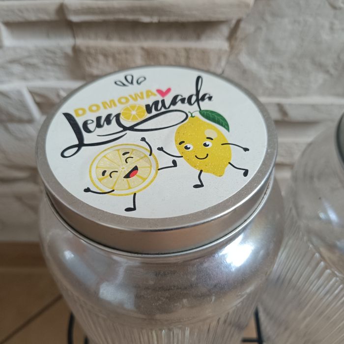 Słoiki z kranikiem 2 sztuki na podstawie