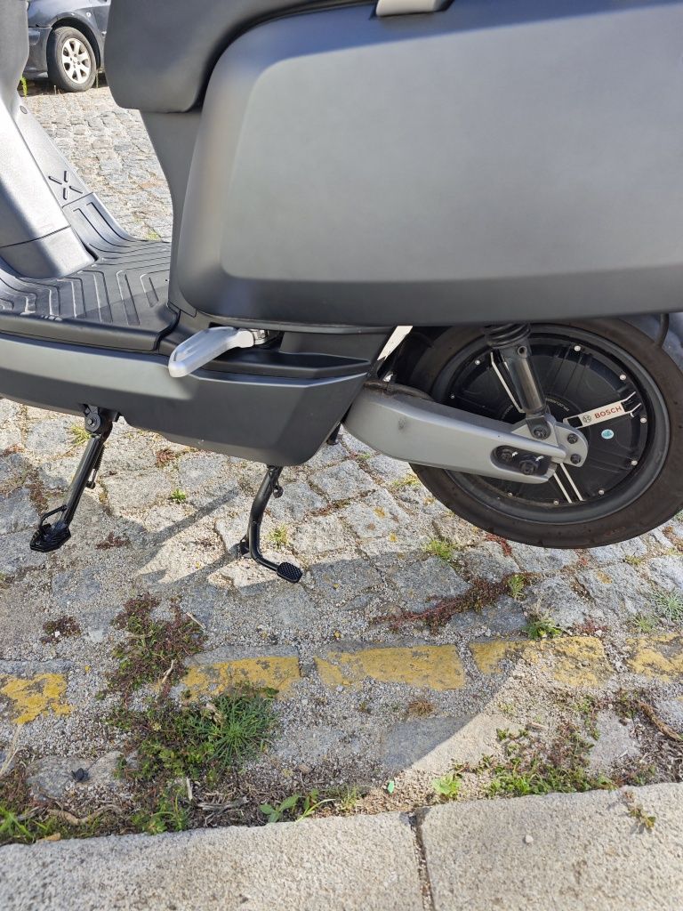 Scooter Elétrica NiU N1S 2022