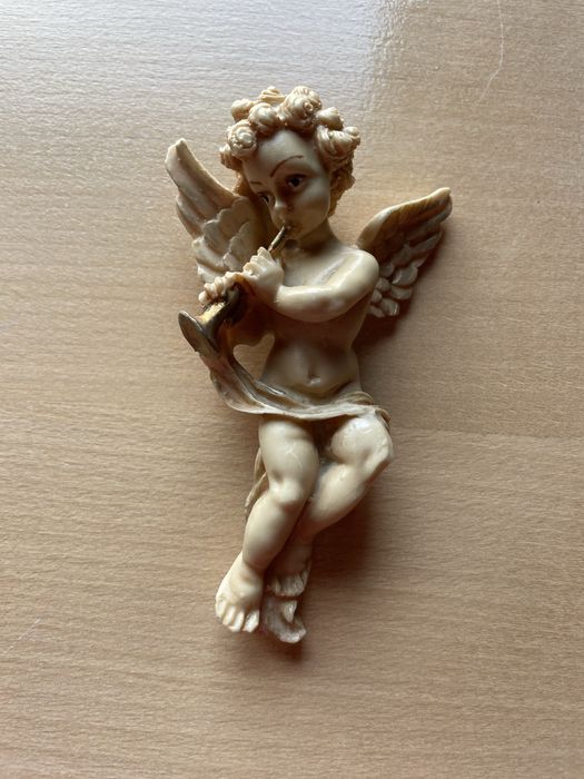 Anjinho muito antigo