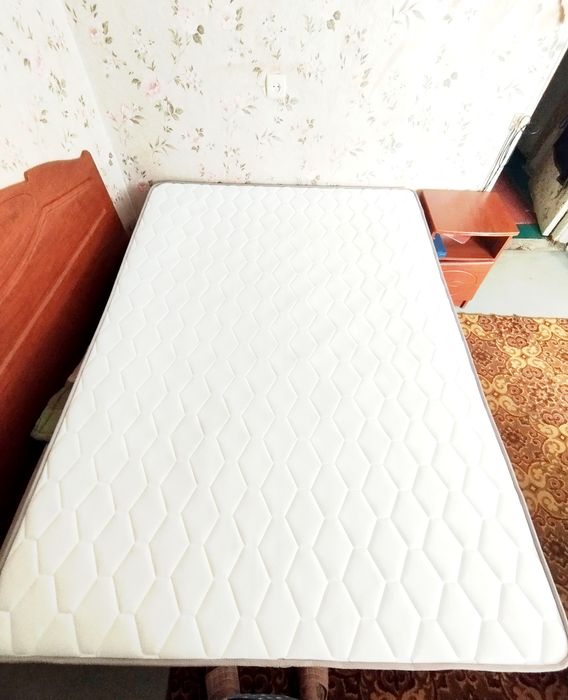 Новий матрац только с салона