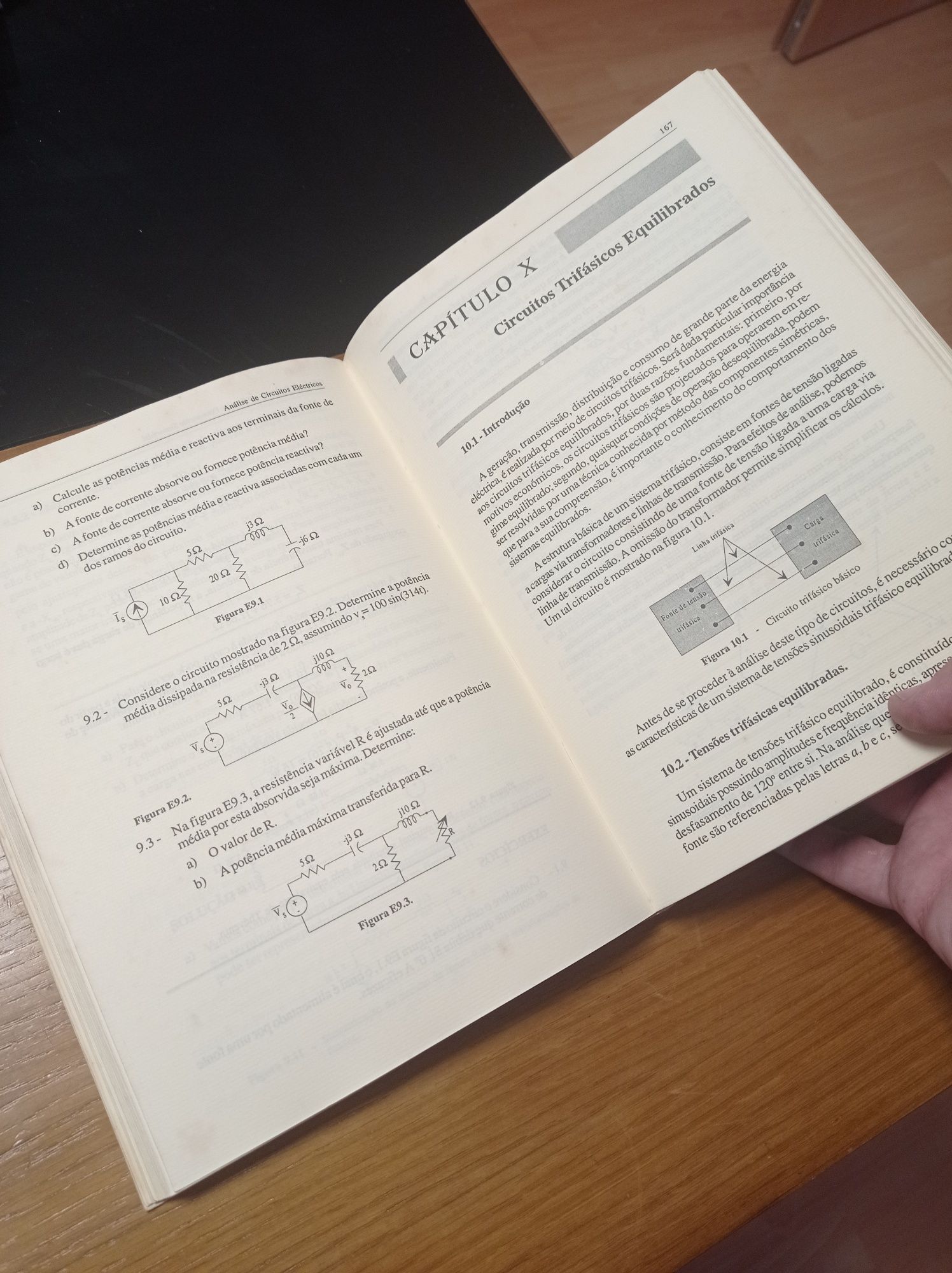 Livro Análise de Circuitos Eléctricos de Jaime B. Santos