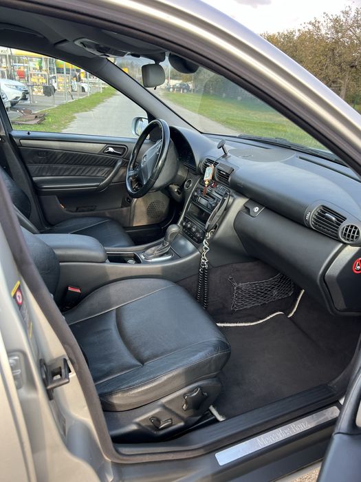 Mercedes-Benz C-Class 270 - 2003 ,