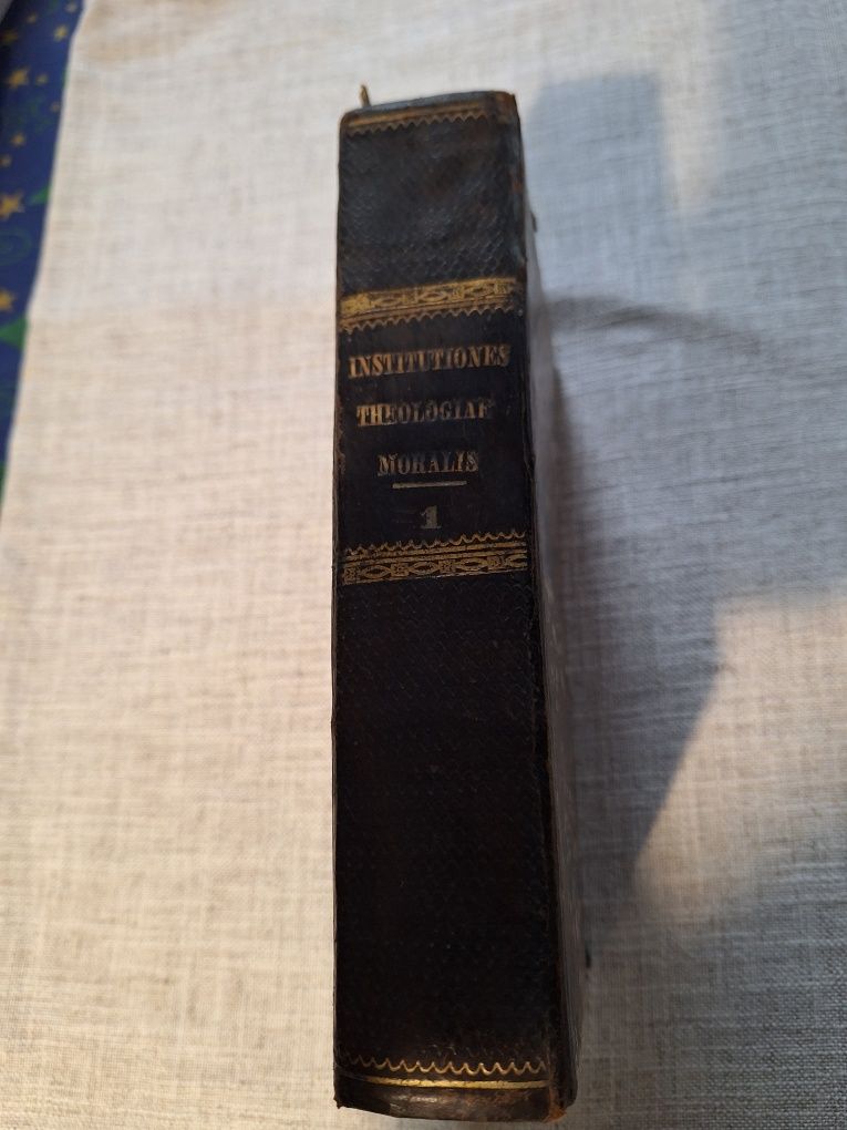 Instututiones Theologies Moralis tom1. 1809 rok