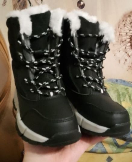 Buty zimowe/ śniegowce dziecięce rozmiar 29