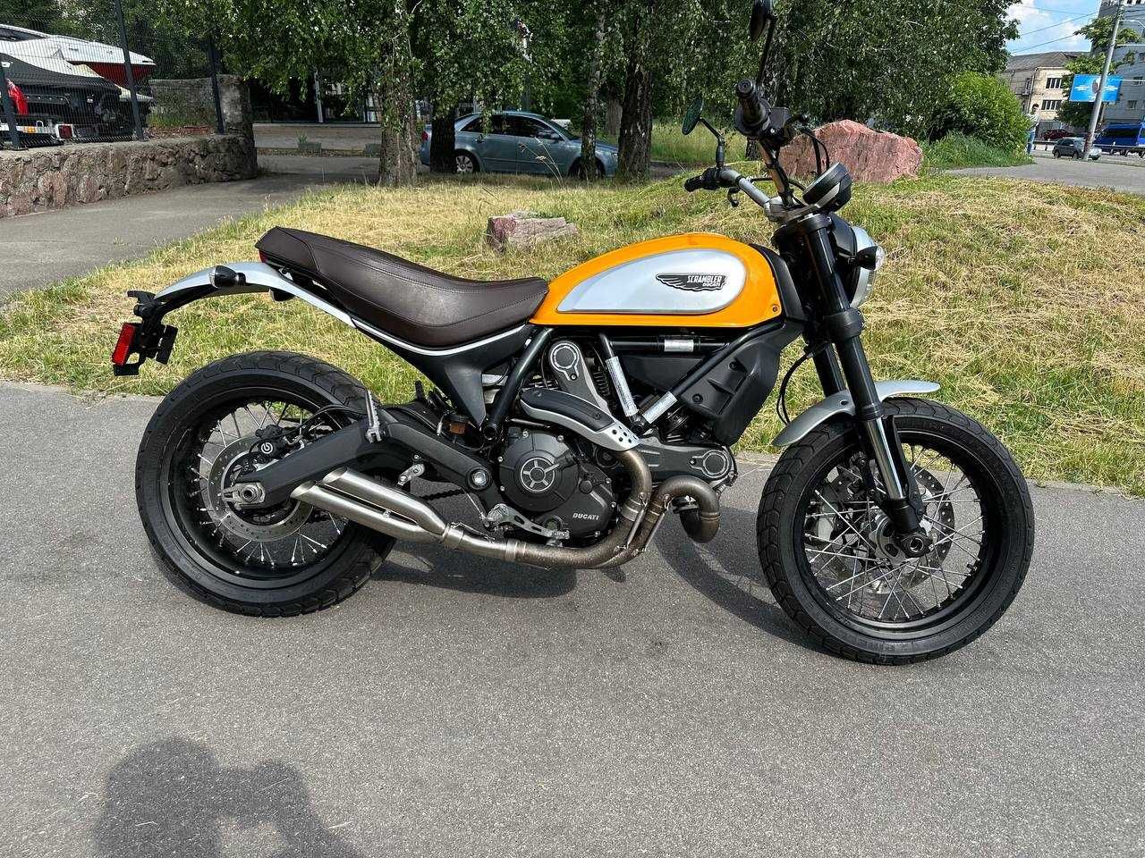 Мотоцикл Ducati Scrambler 800 2017 рік