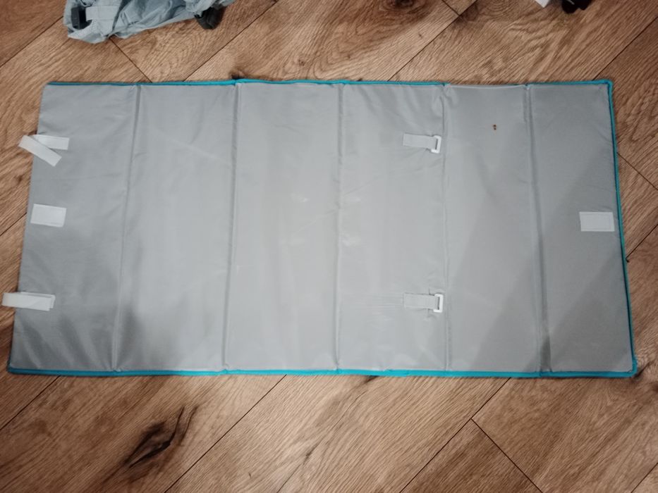 Materac do łóżeczka turystycznego składany