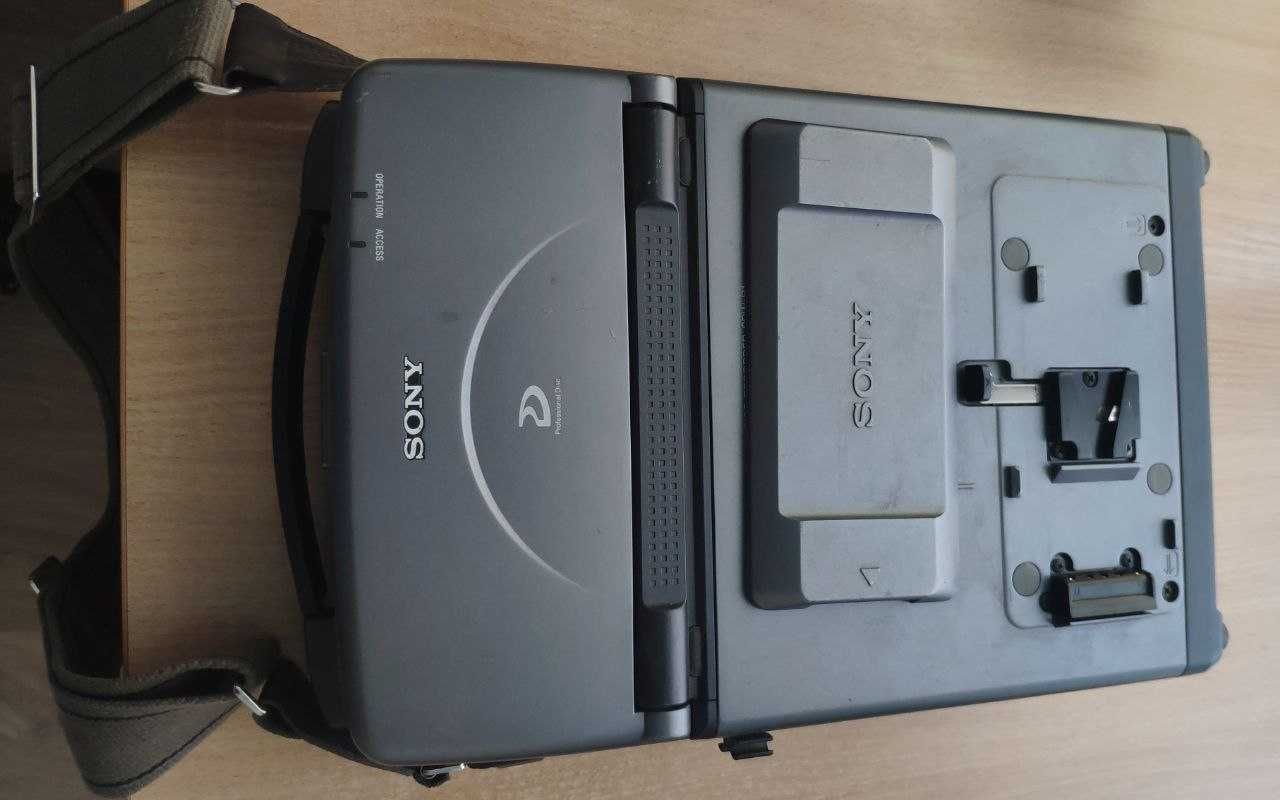 Відеорекодер PDW-R1 Sony XDCAМ Professional Disc Field Recorder Player