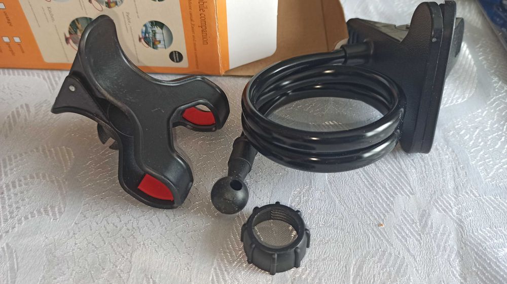 Держатель для мобильного телефона. Универсальный.