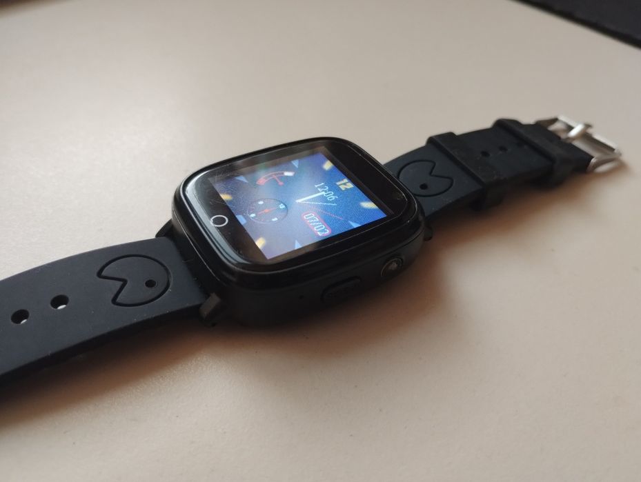 Дитячий смарт-годинник AmiGo GO 0001