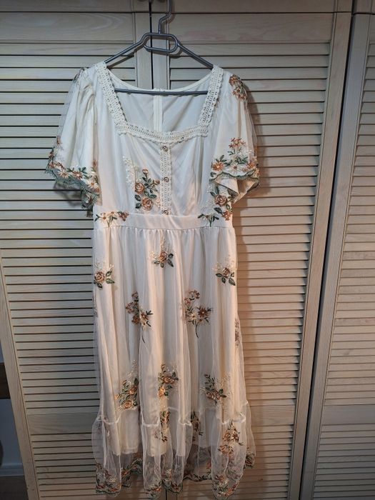Sukienka Boho XXL 42/44 tiul koronka