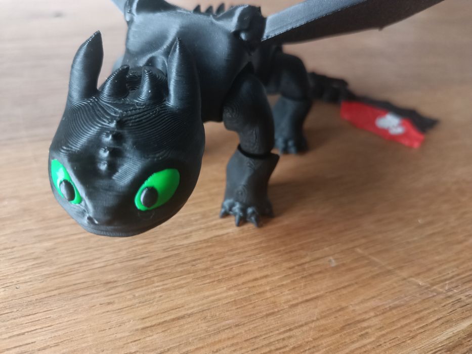 Smok Szczerbatek Jak wytresować smoka Nocna Furia - ruchoma figurka 3d