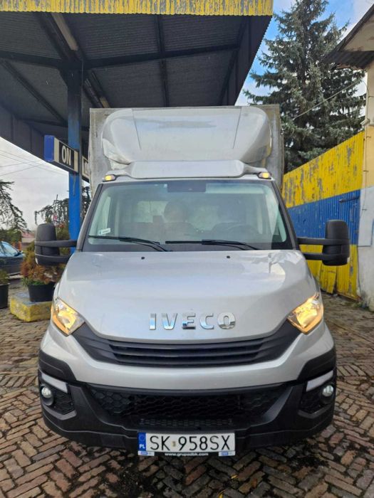 IVECO  salon polska przebieg tylko 67 000 auto laweta poduszki zamiana
