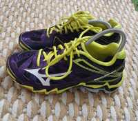 Mizuno w rozmiarze 36,5.