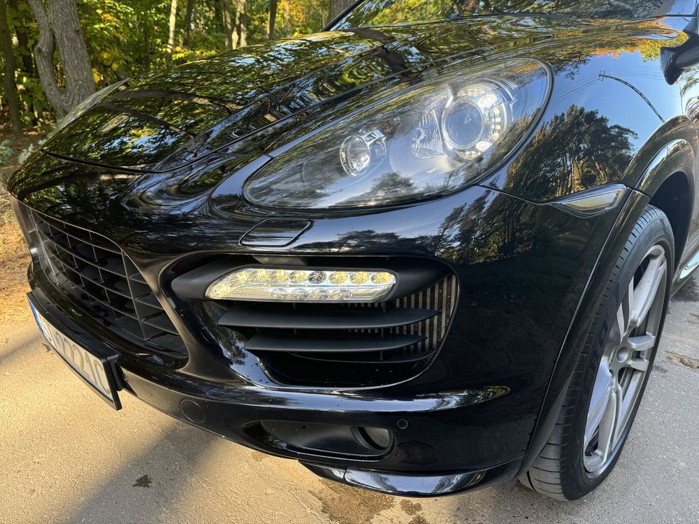 Porsche Cayenne 4.2 Diesel V 8 2014