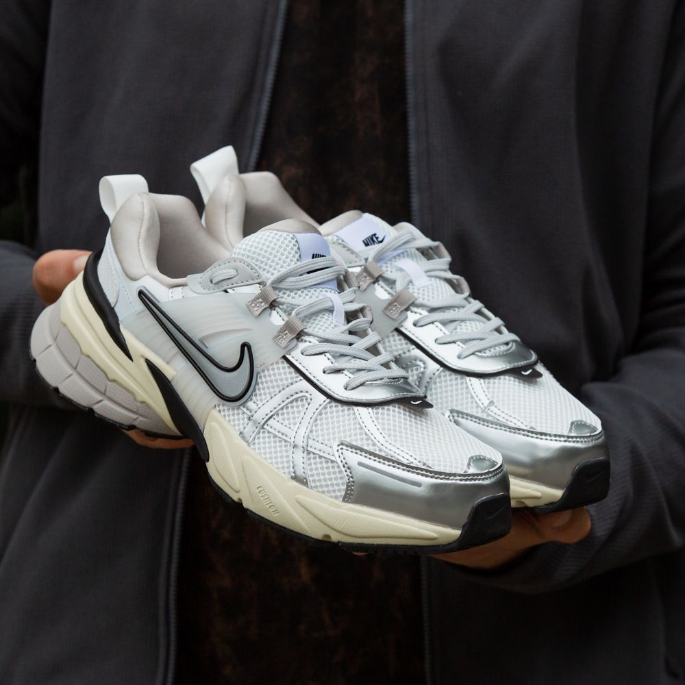 Кроссовки Nike Runtekk "Summit White Metalic Silver”