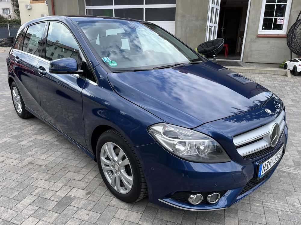 Mercedes B180 cdi , 169 tys km. Bogate wyposazenie