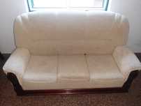 Vendo sofá cama Cadeira de secretária  Bicicleta de criança