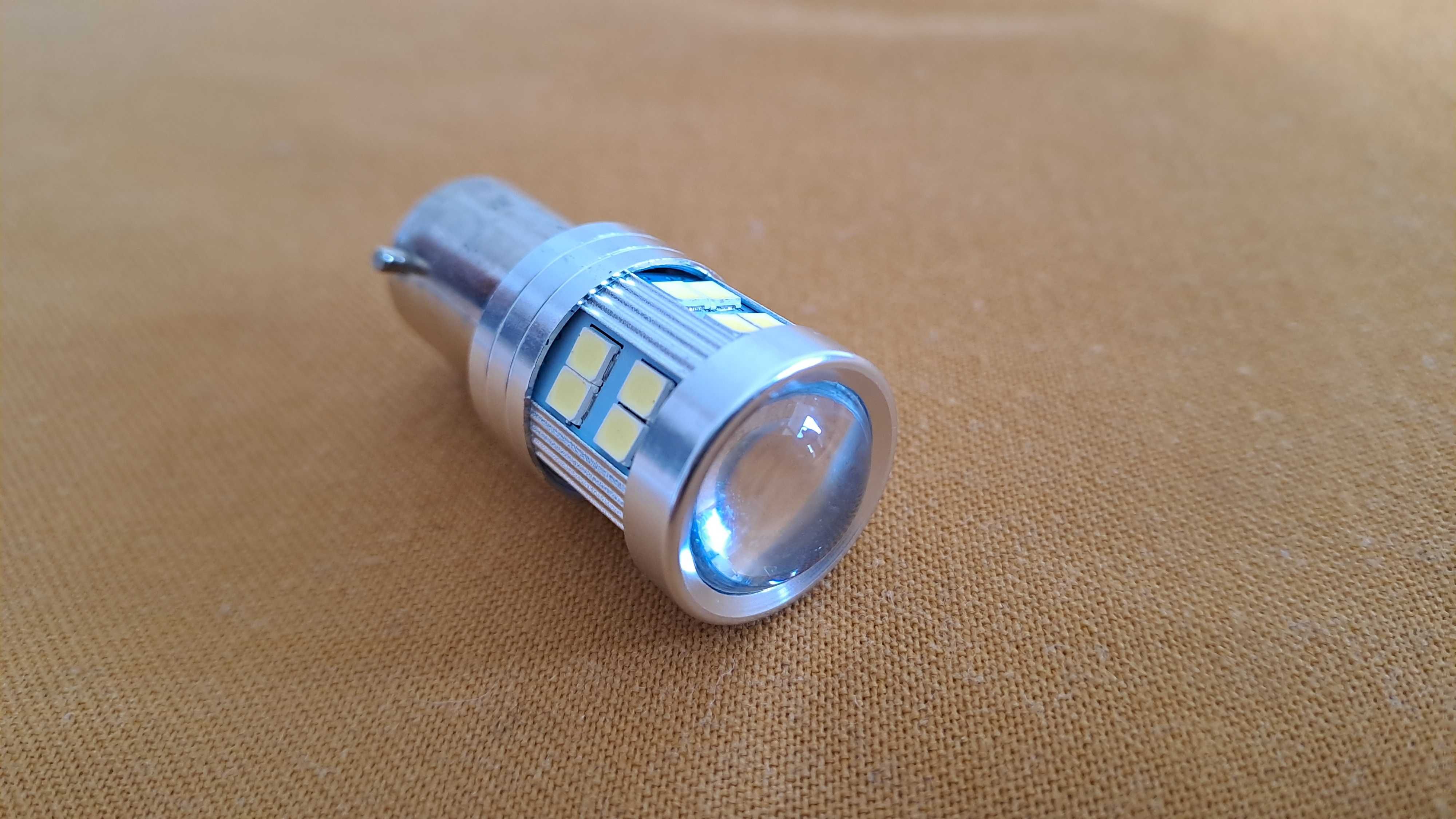 Lâmpada Auto 6 V Led. Nova