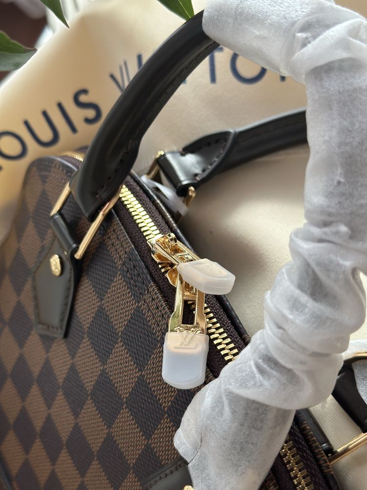 Сумка Louis Vuitton Alma