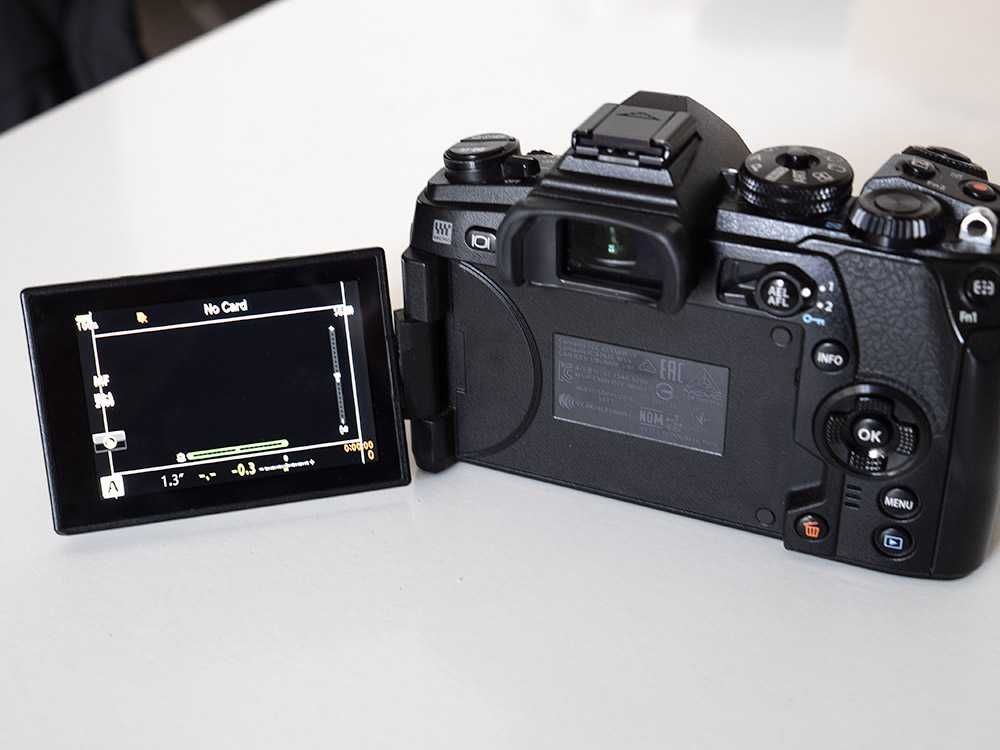Olympus OM-D E-M1 Mk II