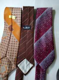 Набор галстуков и жилет
