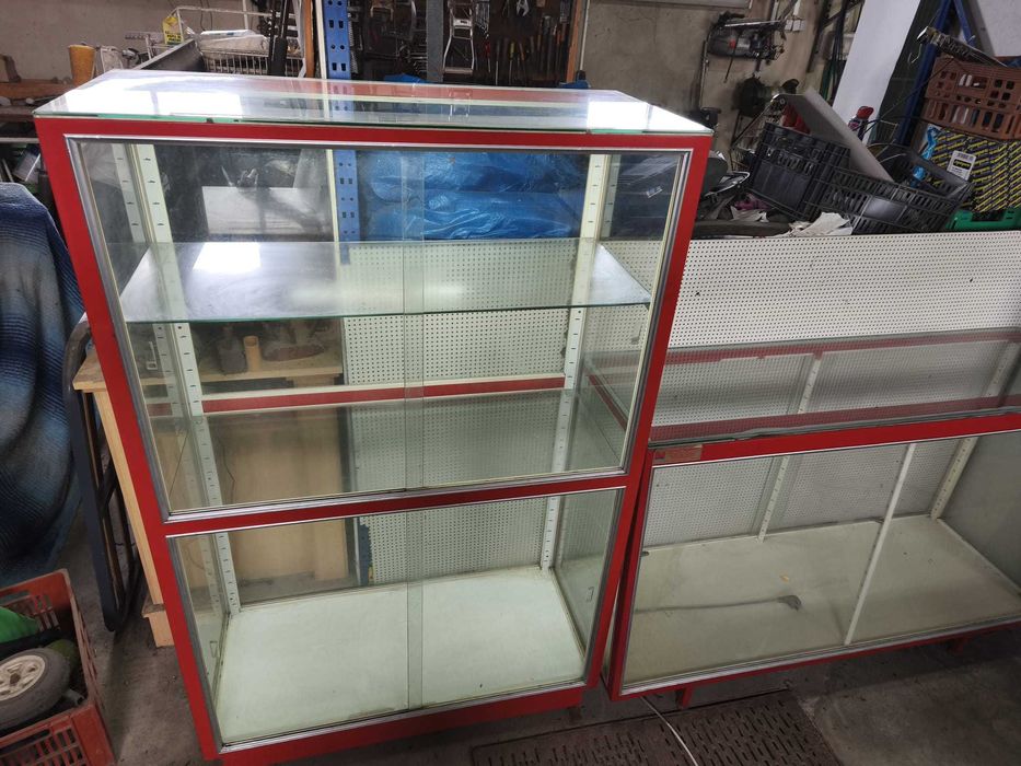 Balcão / Vitrine com iluminação