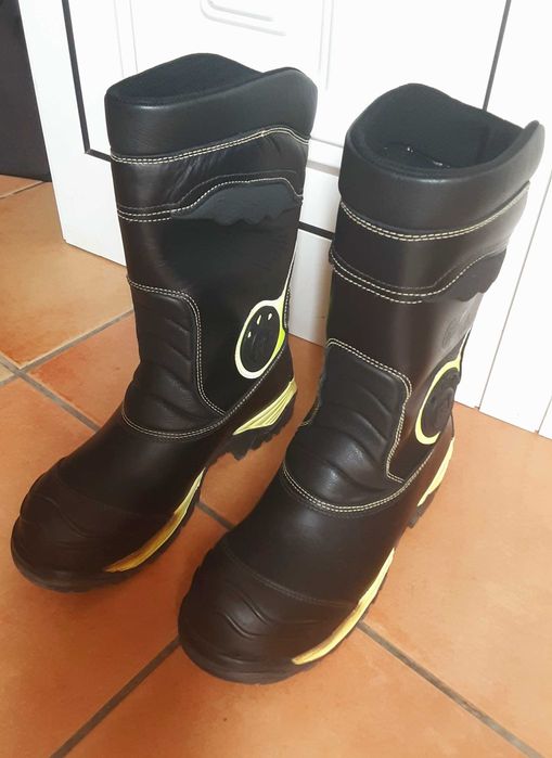 Botas Urbanas Bombeiros Fal N°42 - 100€