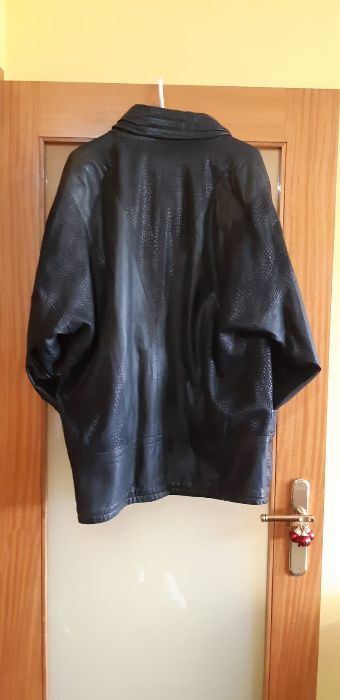 Casaco preto couro para homem, tamanho XL