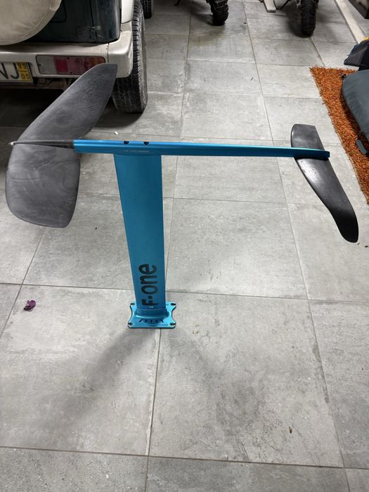 Vendo kite foil fone de iniciação