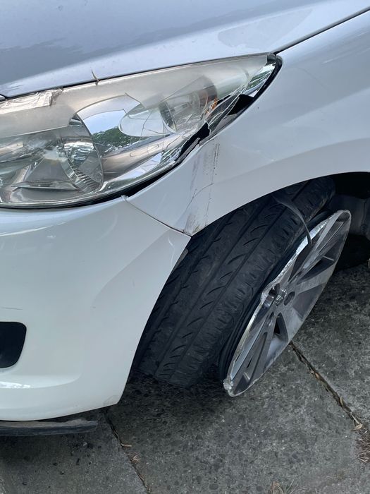 Sprzedam peugeot 207 1.6vti 2011r + opony ze stalówkami 2024